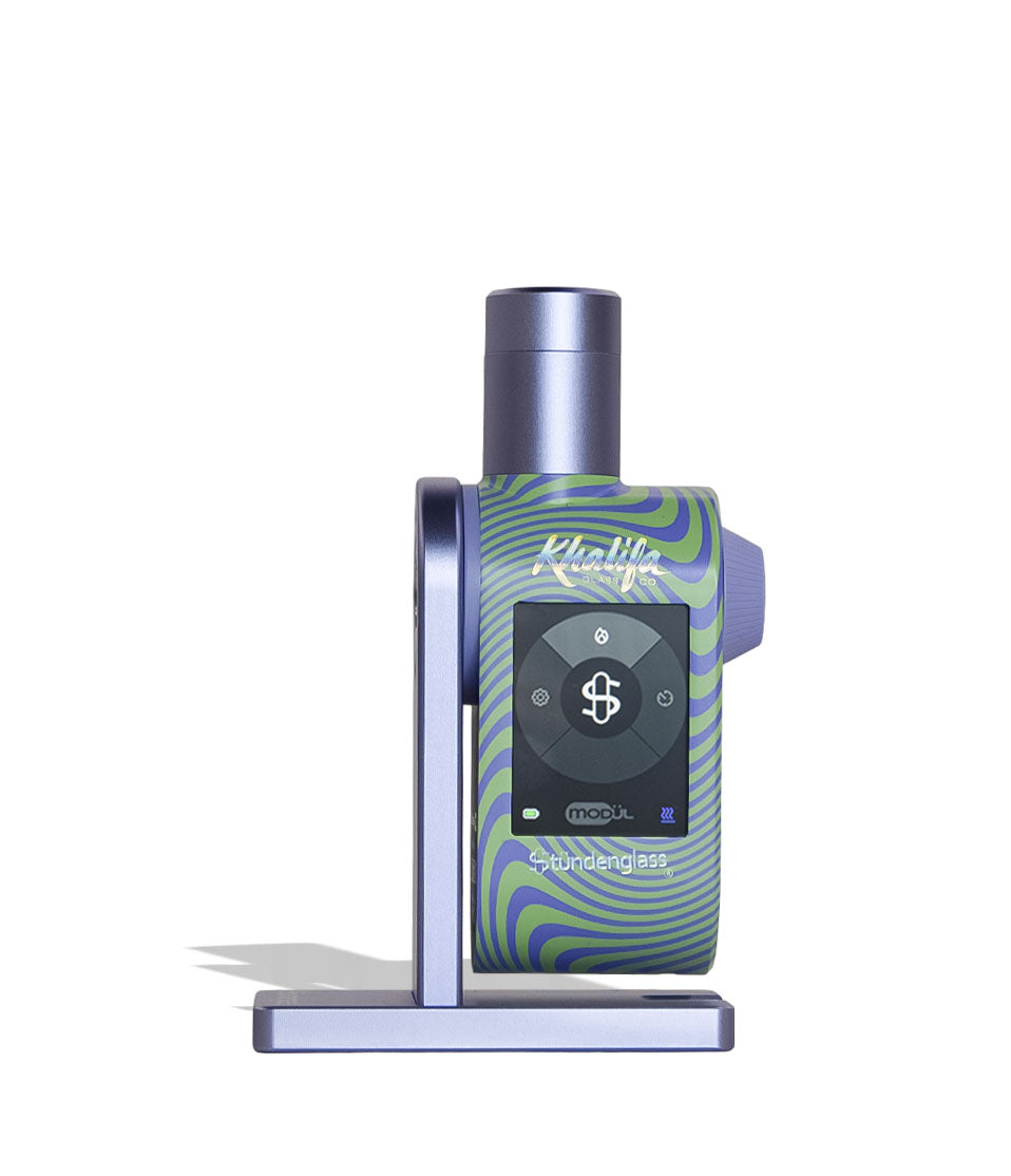 Stündenglass Wiz Khalifa Modul and Dok Deluxe Travel Set Base Front View on White Background