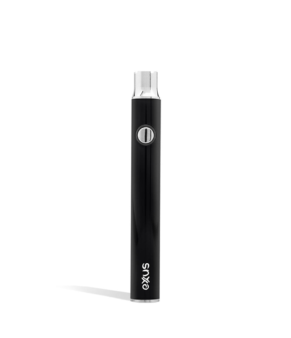 Black front front Exxus Vape Plus VV Cartridge Vaporizer on white background