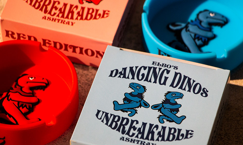 Elbo Glass ashtrays in Red Edition packaging